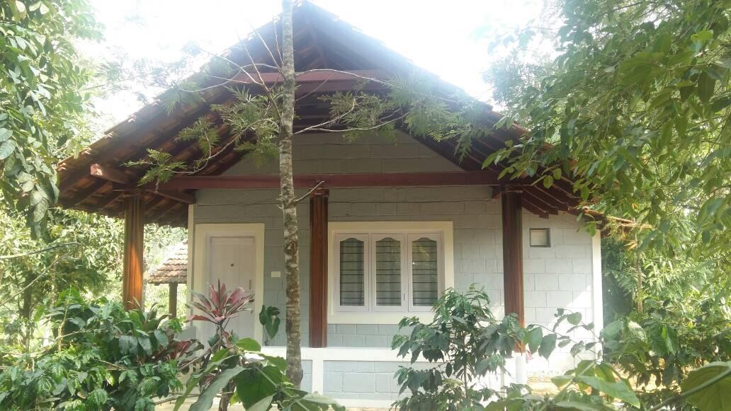 Leisure Vacations Whispering Woods Hotel Madikeri Eksteriør billede