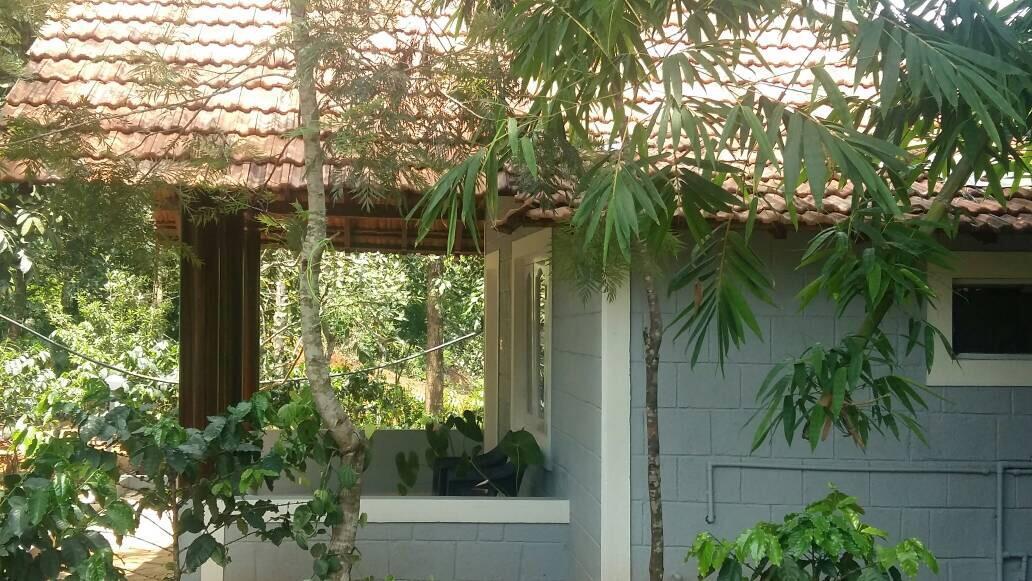 Leisure Vacations Whispering Woods Hotel Madikeri Eksteriør billede